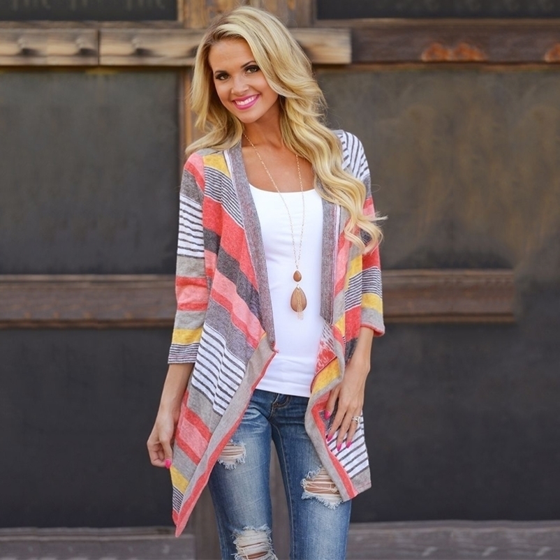 New European Women's Stripe Clothing Soft And Comfortable Coat Female Retro Women Autumn 3/4 Sleeve Knitted V-Neck Cardigan 201031