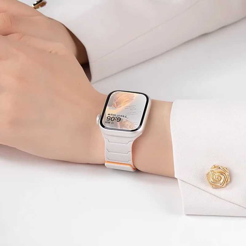 Magnetic Silicone Strap for Apple Watch Band Ultra 2 49mm 46mm 45mm Bracelet for Iwatch Series 10 9 8 7 6 SE 5 38 44mm 42mm 40mm W250928