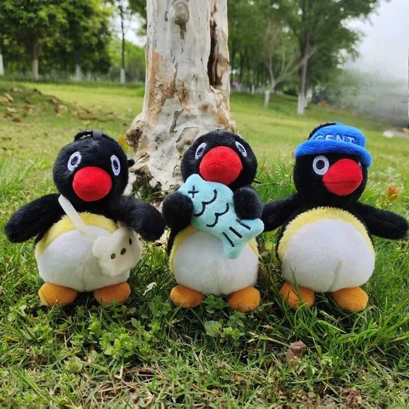 Lovely Penguin Plush Keychain Creative Backpack Pendant Kawaii Cartoon Hugging Fish Penguin Doll Cute Things Girls Women GiftXJ250928