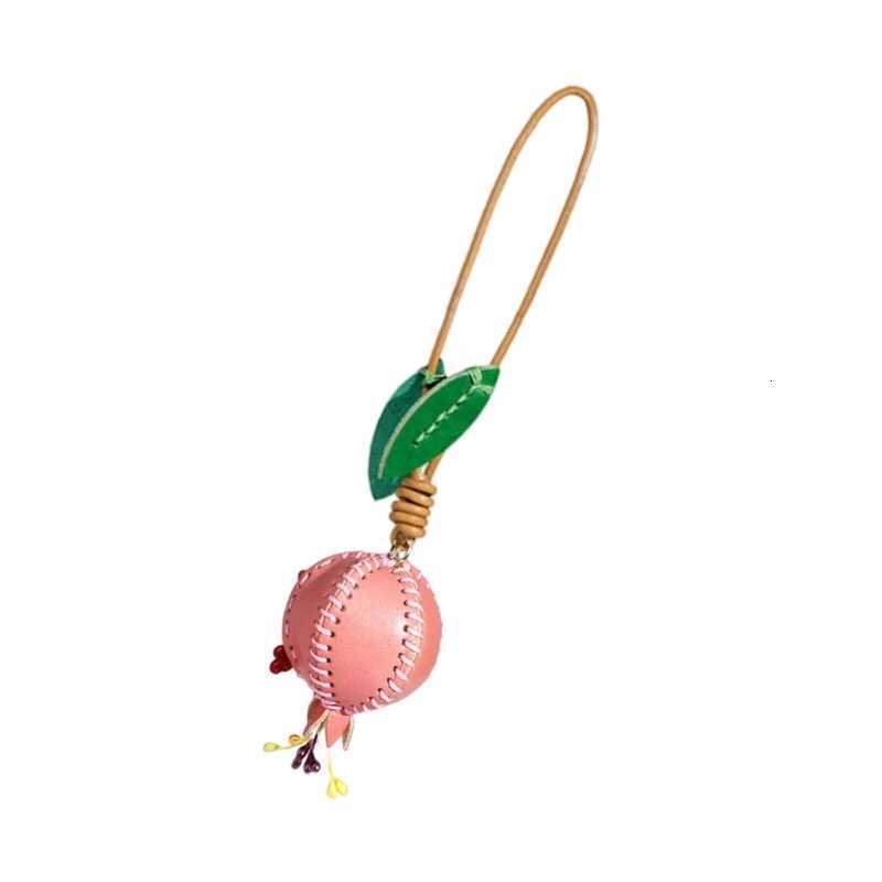 Luxury F42F Elegant Pomegranate Fruit Design Leather Keychain Accessory for Bags and Y250928