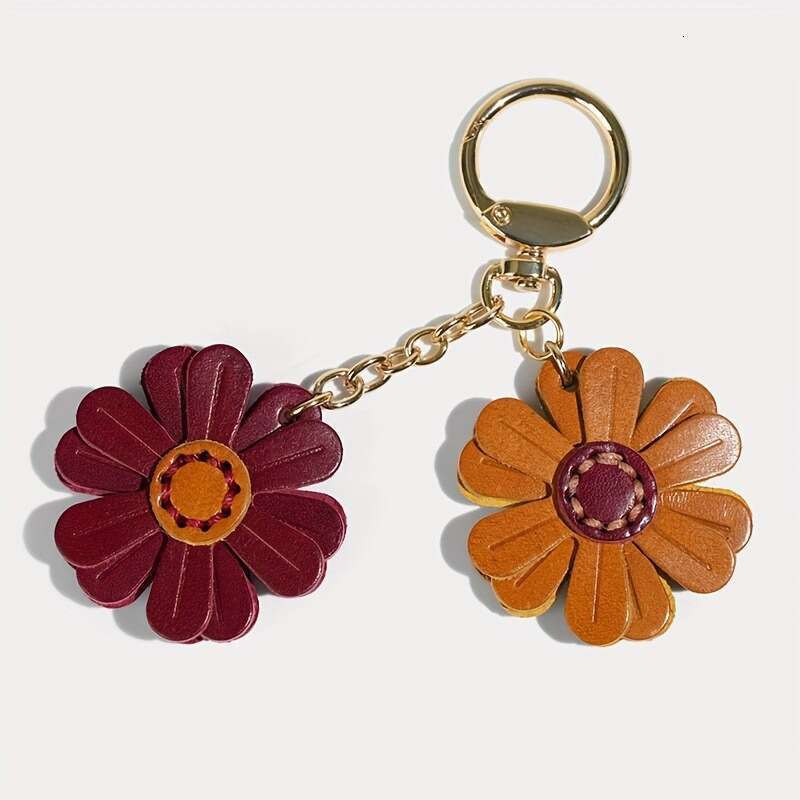 Creative Little Daisy Bag Hanging Sunflower Leather Car Key Decoration Keychain Cute Style