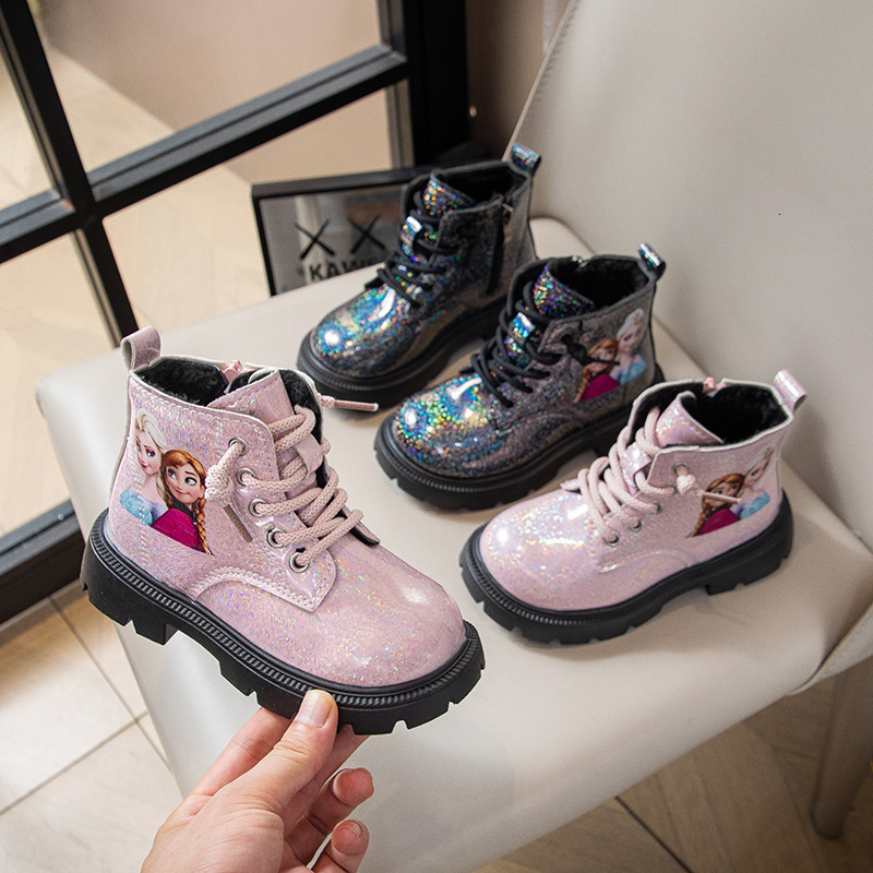 Autumn and winter girls' wool lined Martin boots, trendy princess boots, children's leather boots, non slip soft soled short boots, designer