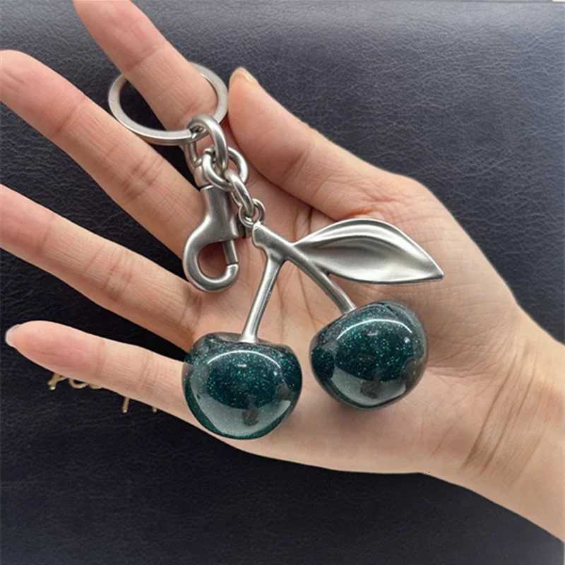 Luxury Cherry Bag Green Charm Cherry Keychain Charm Sparkling For Handbag Shoulder Bags Resin Pendant Accessories Y250928as