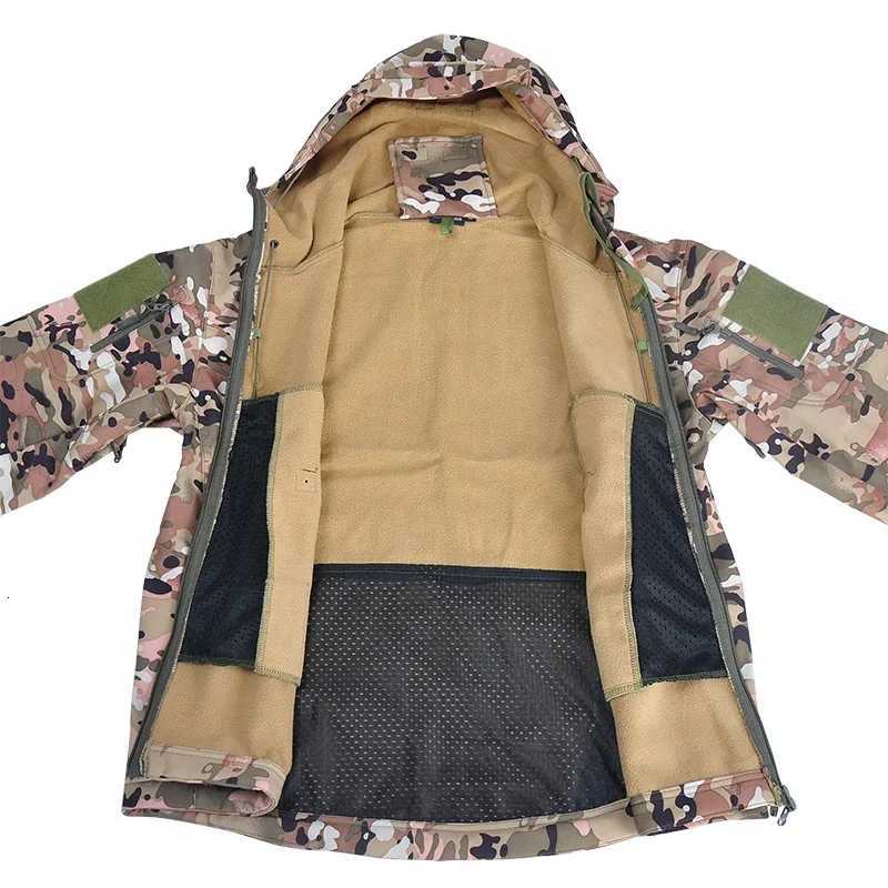 Outdoor Uniforms Tactical Jackets Soft Shell Fleece Work Pants Safari Windproof Men Clothing Camo Combat Hunting Clothes W250928