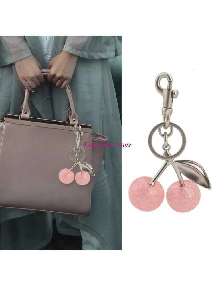 Luxury Crystal Cherrys Bag Charm Portable Alloy Keychain for Fashion Enthusiasts C71A Y250928as