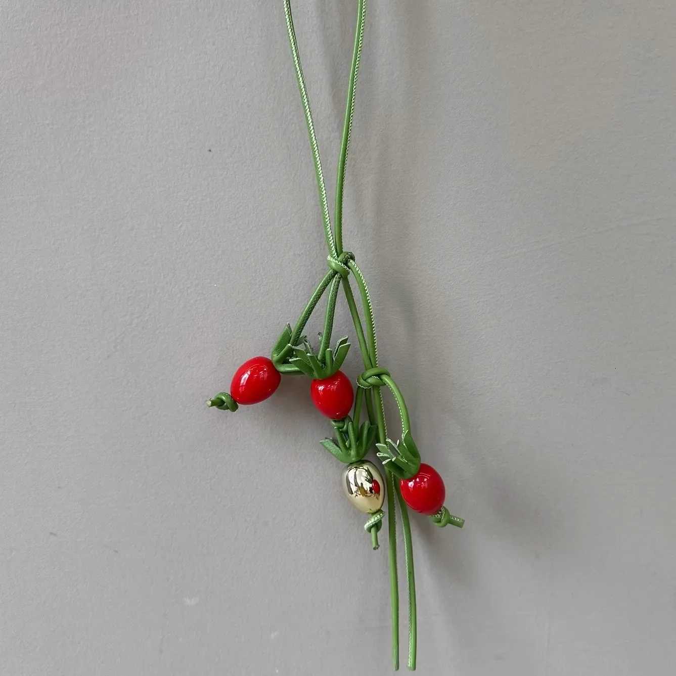 Luxury Lavender Leather Bag Charm Tomato Purple Flower Keychain Bag Pendant Luxury Decoration High Quality Girl Gift Bag Accessories Y250929as