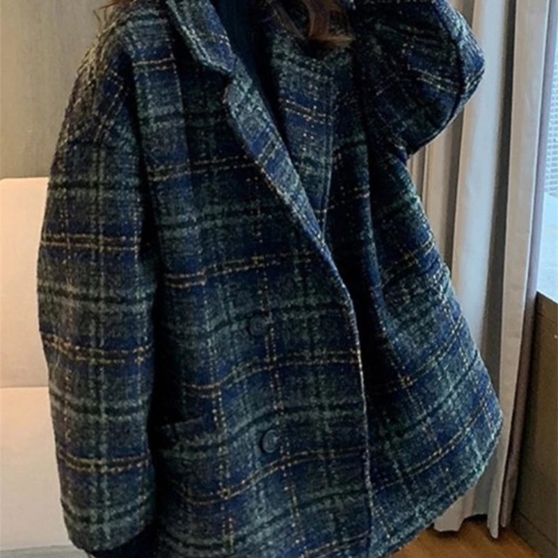 Womens Jacket Woolen Jacket Winter Korean Vintage Lattice Loose Top Tweed Jacket Double Breasted Turn Down Collar Womens coat 240909