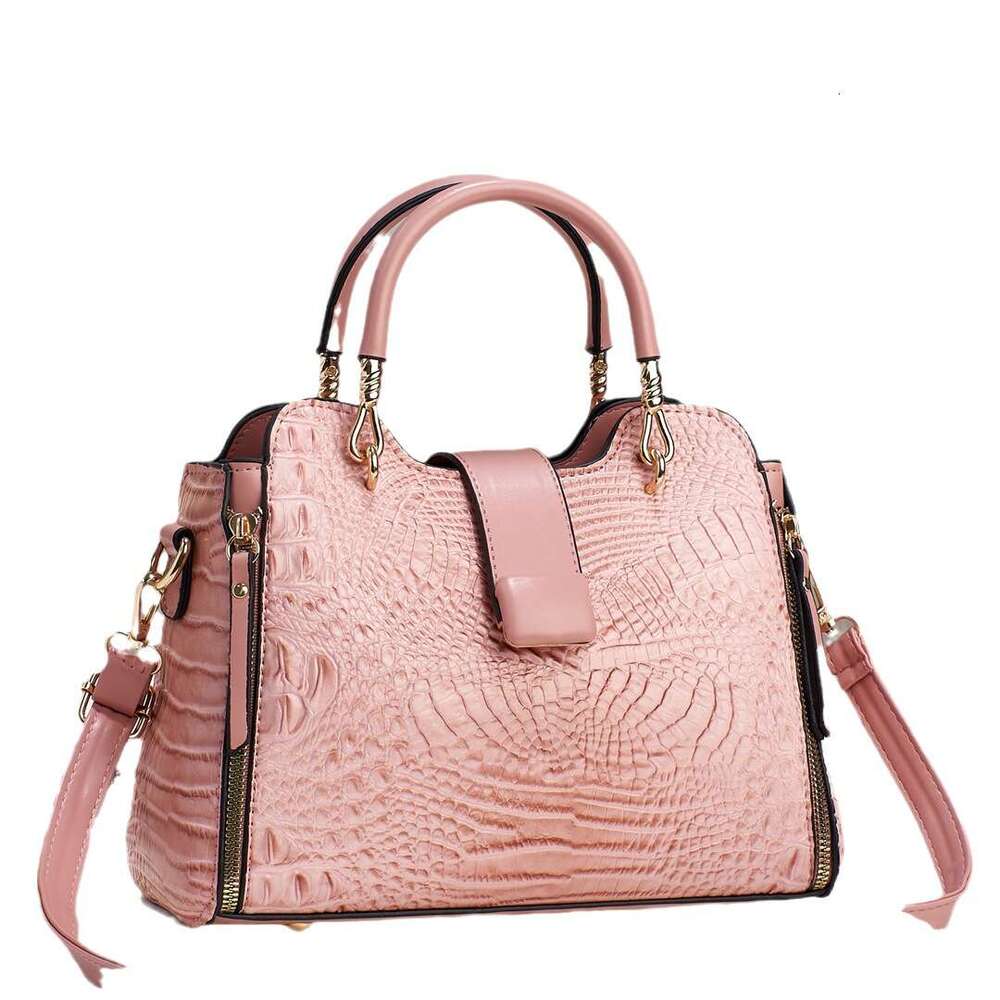 Direct Shipping Fashion Mom Single Shoulder Crossbody Versatile Elegant Women's 2025 Summer New Bag