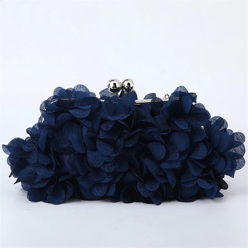 Flower Dinner Purse er Floral Chain Crossbody Bride Handbag Clutches Woman Petal Evening Party Clutch Wedding Dress Bag250325bj