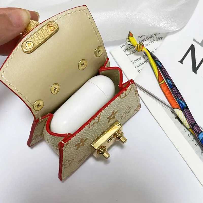 Luxury Mini Creative Fan Bag Headphone Bag For Airpods 4 3 2 Pro2 Galaxy Buds 3 3Pro Keychain Bag Fashionable Mini Bag coin Pocket Y250928