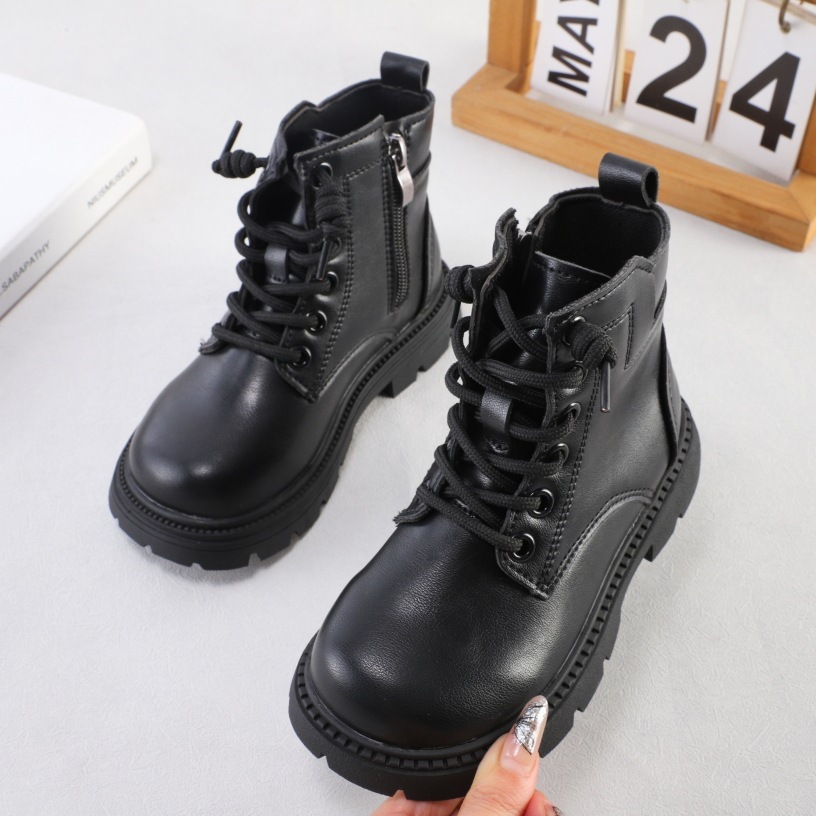 Autumn and Winter New Children's Martin Boots British Boys' Black Boots Side Zipper Girls' Short Boots Fashion Trendy Boots Designer Sh
