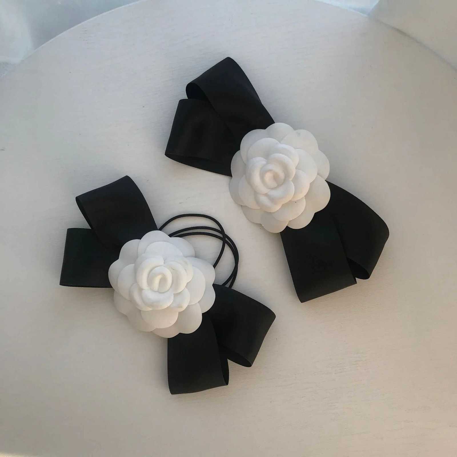 Women Elegant Camellia Hair Clips Wedding Accessories Hairpins Chic France Handmade White Flower Hair Tie Bow Knot Tie Barrette W250928