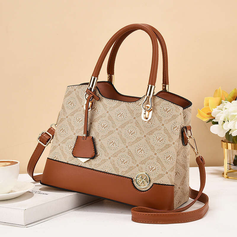 Single Shoulder Crossbody Elegant Mom Bag Versatile 2025 Summer New Fashion Handbag for Middle-aged Women