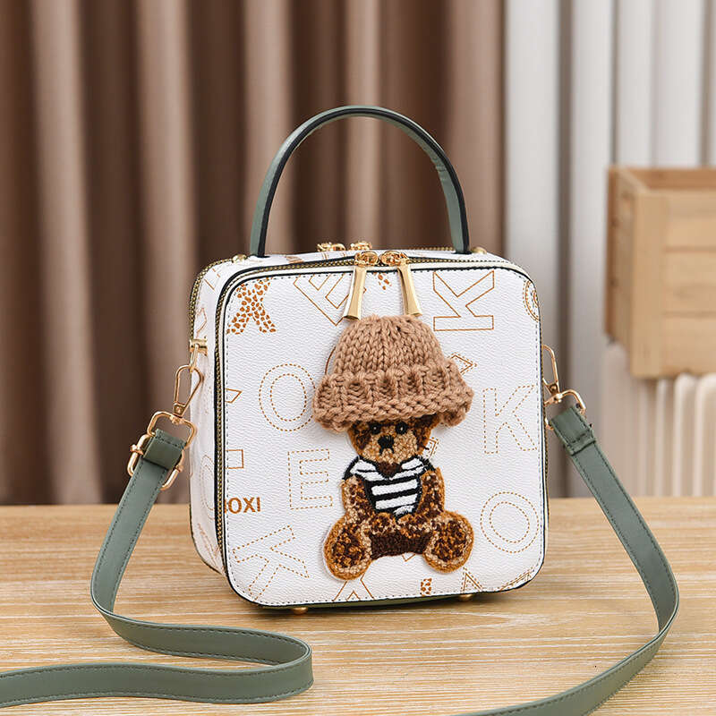 Middle-aged Mom High-end Elegant Versatile Shoulder Crossbody 2025 Large Capacity Handbag Trendy Fashion Women's Bag