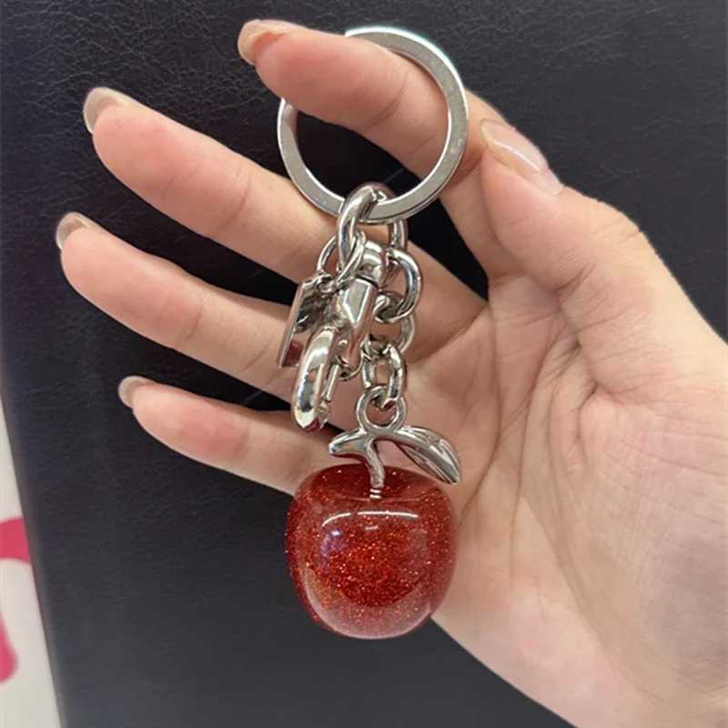 Luxury Cute Cherry Decorative For Bag Glitter Resin Red Apple Pendant For Handbags Shoulder Bags Keychain Charm Festive Gift Y250928