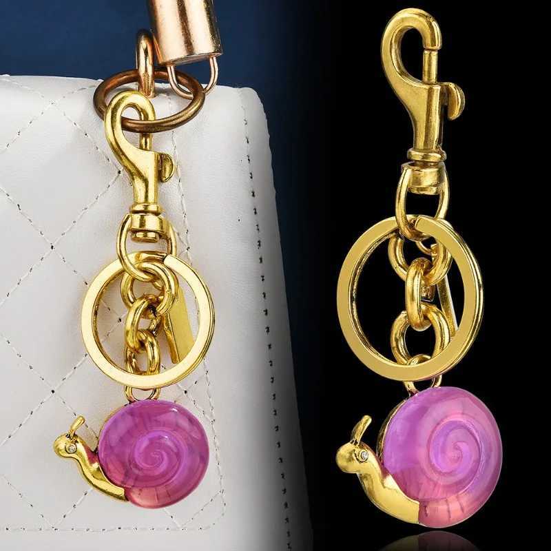 Luxury Snail bag pendant fashionable and personal keychain pendant accessory bag pendant Y250928as