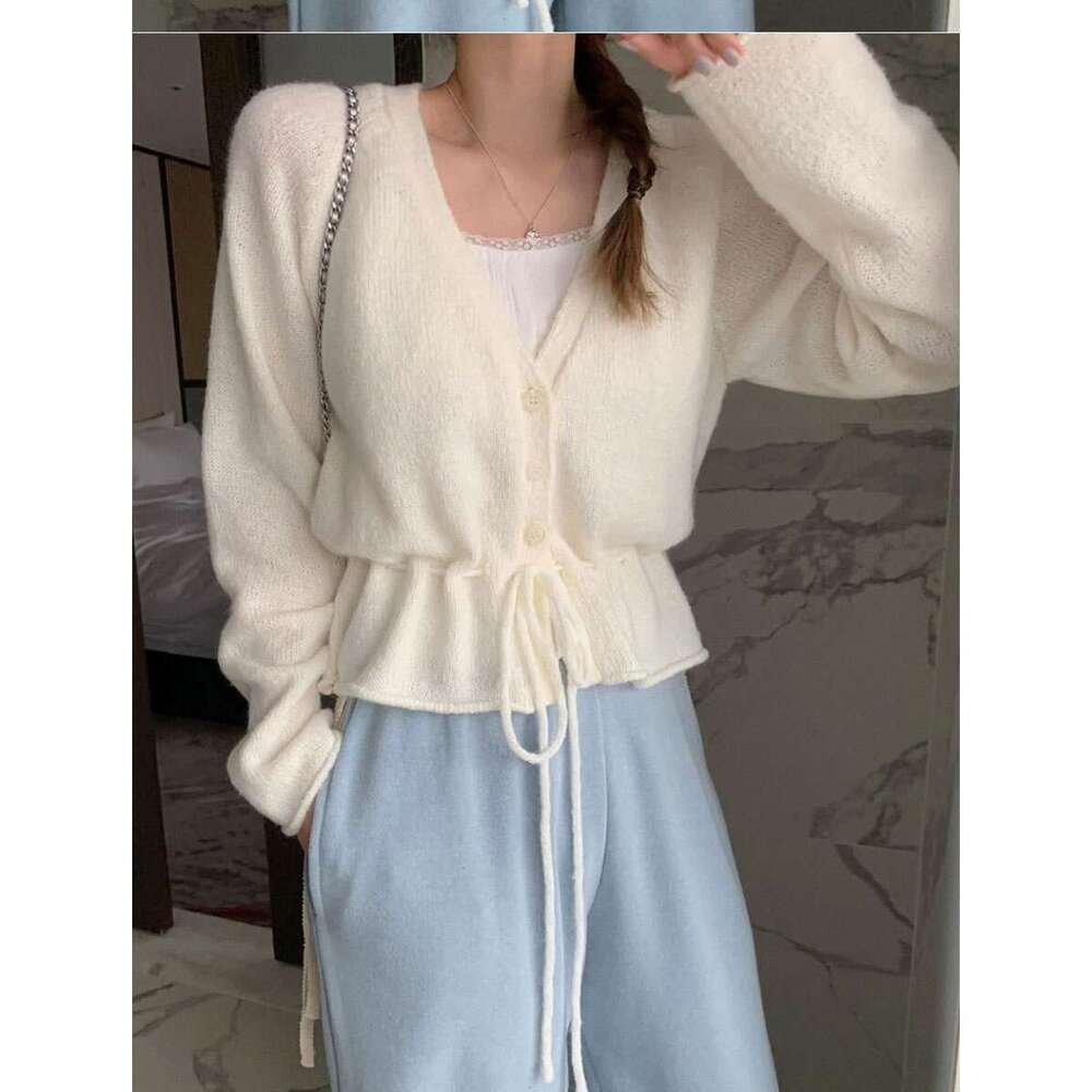 Autumn New Women's V-neck Tie Waist Fashion Long Sleeve Knitted Sweater Cardigan