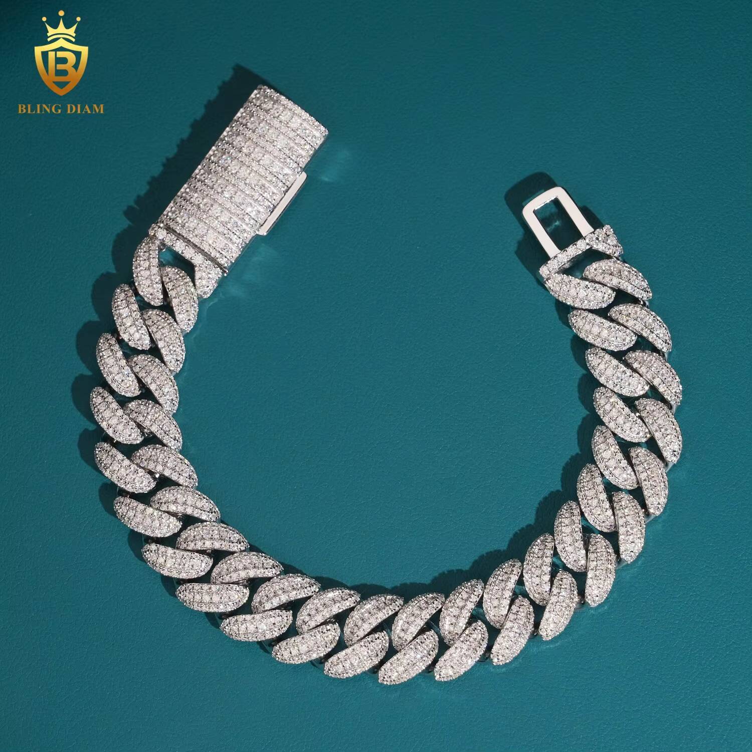 Rapper HipHop Style 925 Silver Chain 13mm Cuban Chain Bracelet Men Bracelet Pass Diamond Tester VVS Iced Out Moissanite with GRA