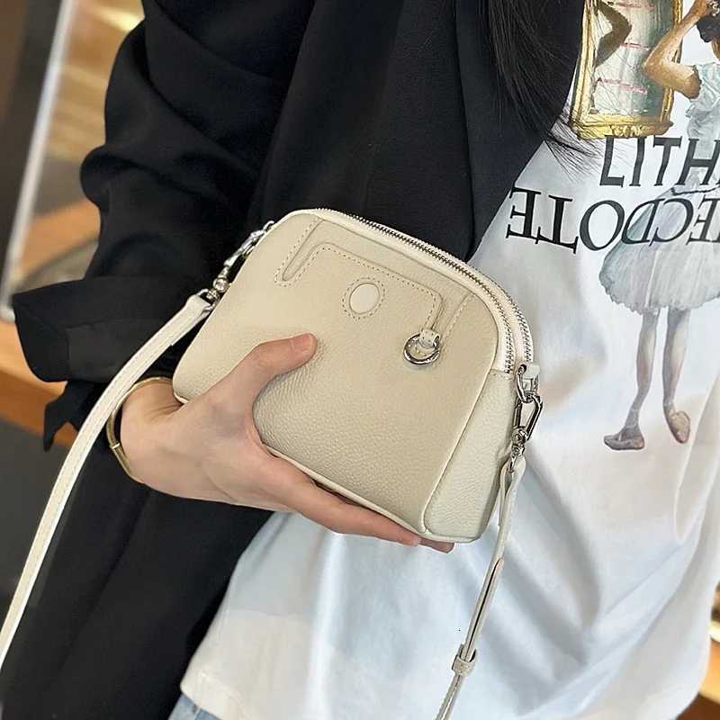 Ladies Commute Soft Retro Cowhide Handbags Womens Natural Cow Leather Shoulder Bag Female Fashion Luxury Design Crossbody Bags Z250928