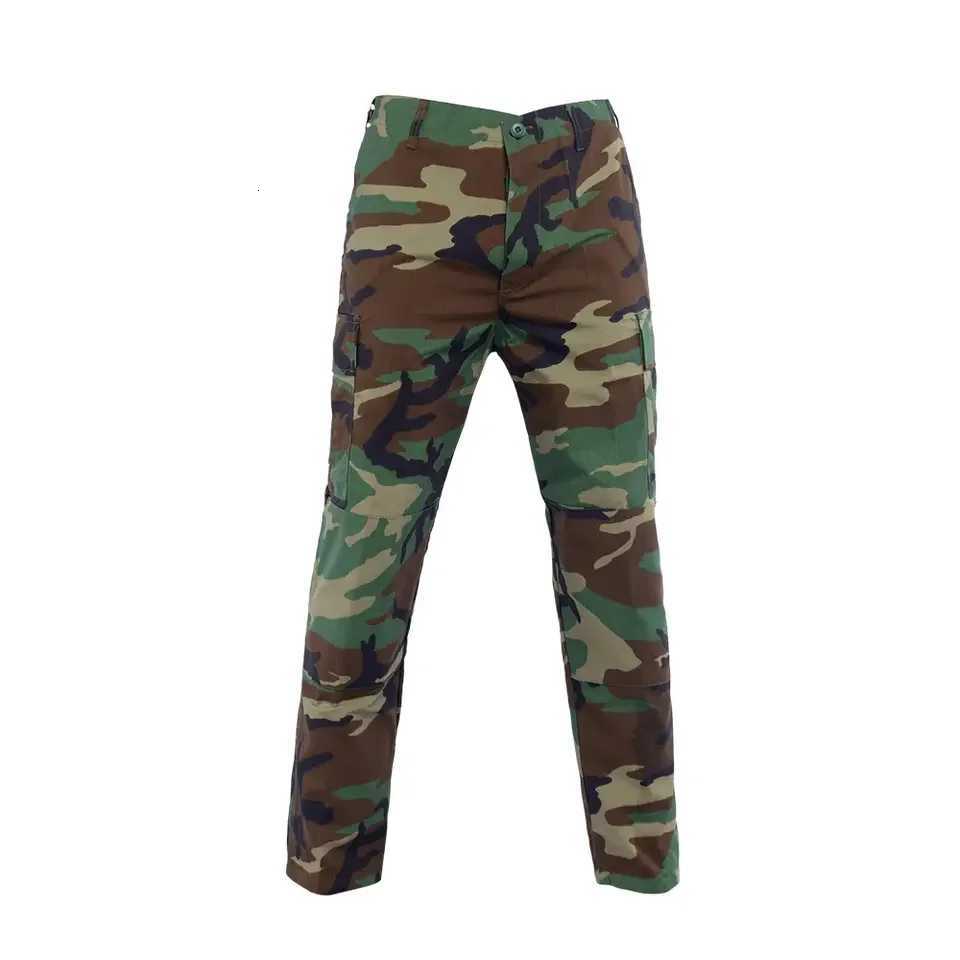 Mens Sets BDU Uniform Woodland Camouflage Uniform Four Cargo Pockets Clothes Outdoor Training Clothes Military Uniform Tactical W250928