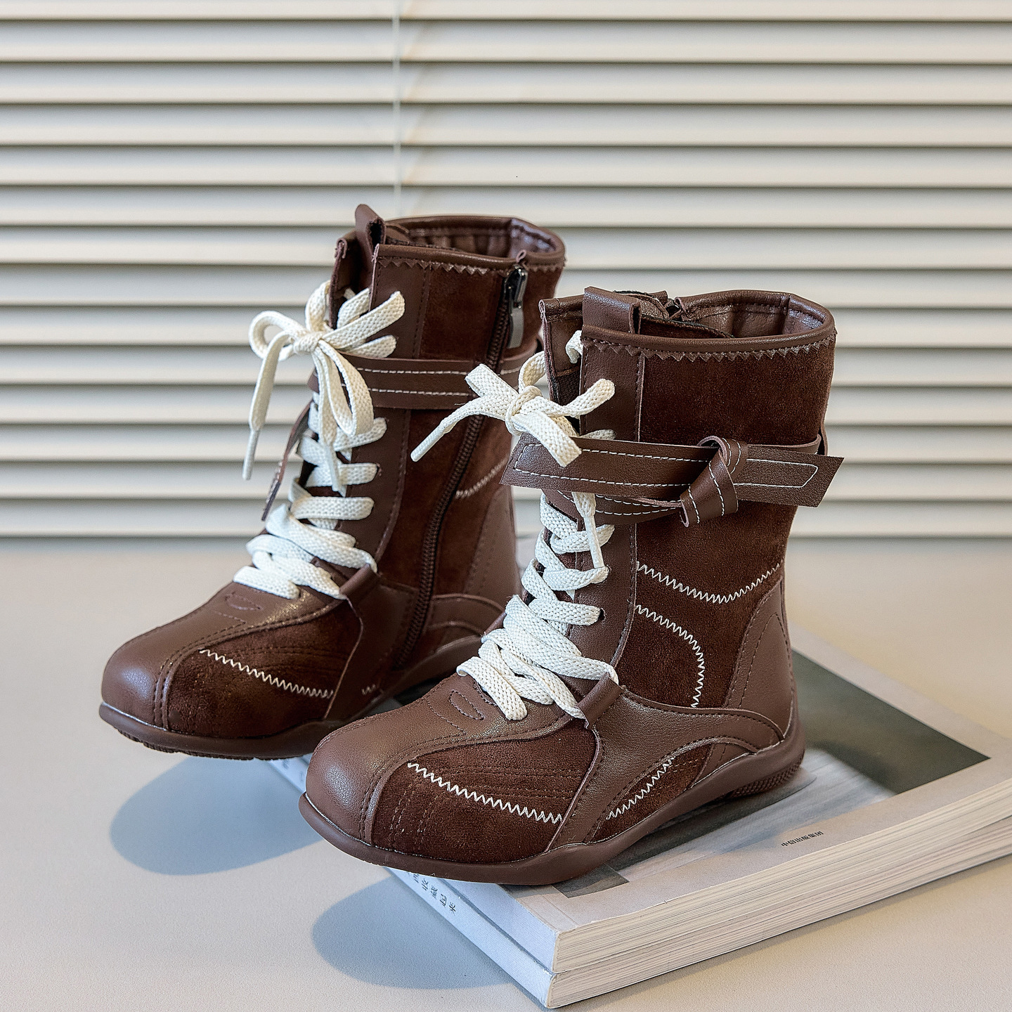 Autumn and winter fashion girls, children's Martin boots, children's shoes, high top boxing boots, fashionable anti slip knight boots, desig