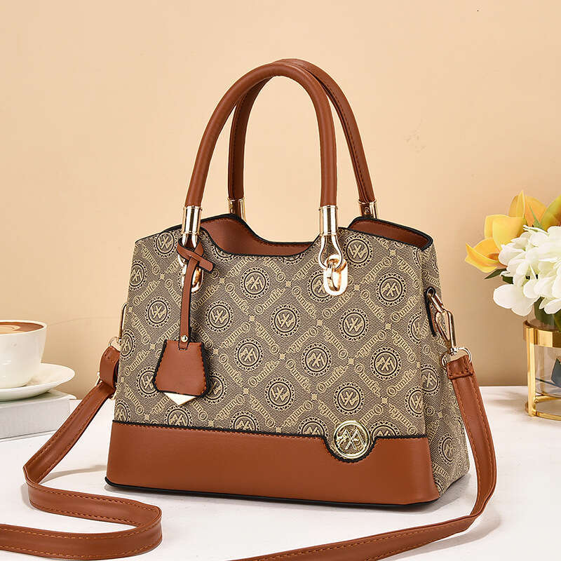 Single Shoulder Crossbody Elegant Mom Bag Versatile 2025 Summer New Fashion Handbag for Middle-aged Women