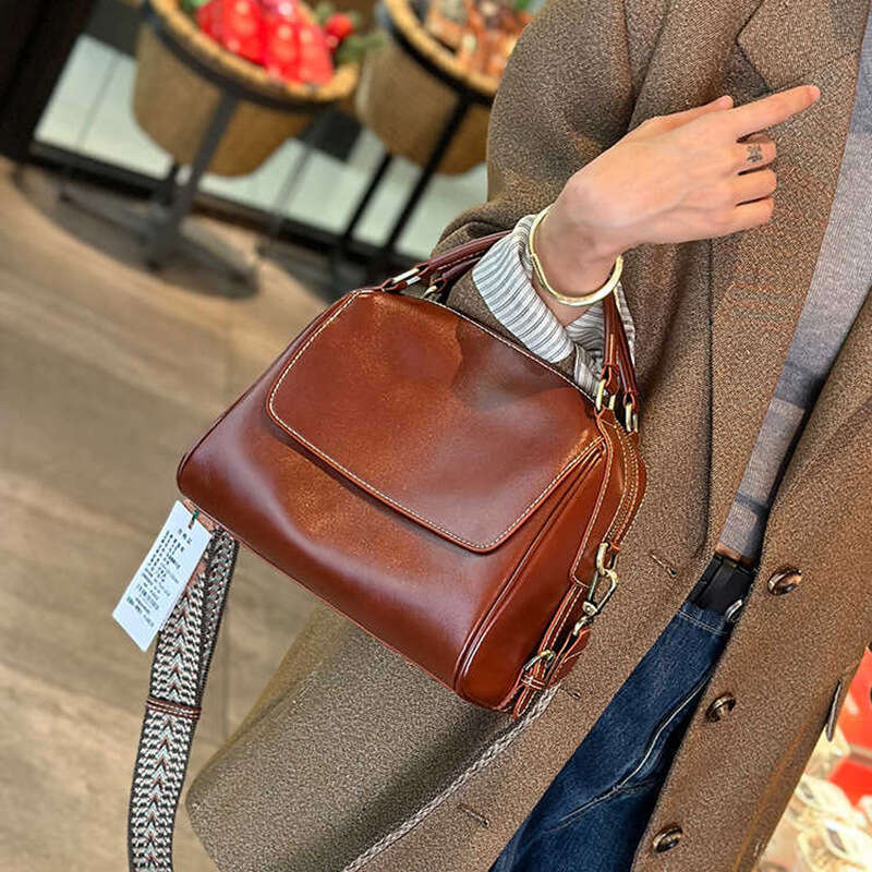 designer bag Luxury bag Cowhide Genuine Leather Handbag for Women New Versatile Large Capacity Pillow High-end Fashion Single Shoulder Crossbody Bag