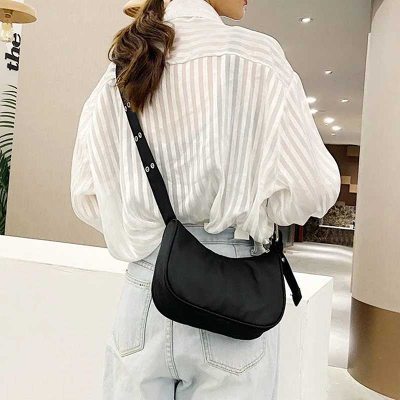 Casual Shoulder Bags For Women Black Waterproof Nylon Crossbody Bag Cool Girls Underarm Handbag Purse Z250928