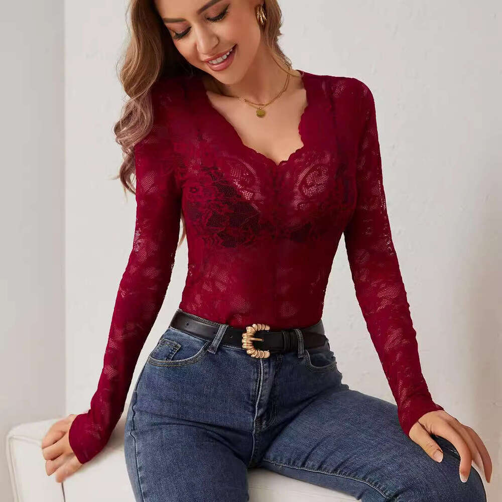 2025 Autumn Winter New Sexy Single Layer Floral Lace Fan-shaped Decorative Base Shirt Top for Women
