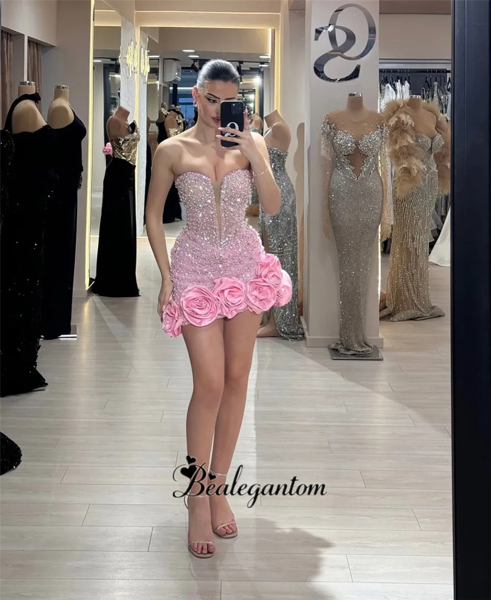 Customized Sweetheart Sequin Homecoming Dresses 3D Flowers Mini Crystals Saudi Arabric Bespoke Princess Cocktail Birthday Prom Party Graduation Hoco D