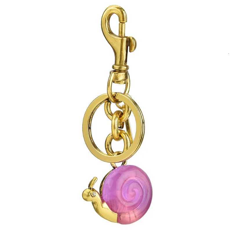 Luxury Snail bag pendant fashionable and personal keychain pendant accessory bag pendant Y250928as