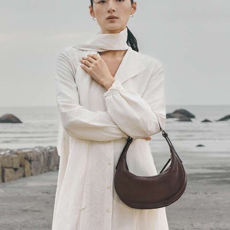 designer bag Luxury bag New Vegetable Tanned Crescent Hobo Niche Genuine Leather Shoulder Underarm for Women Versatile Crossbody Bag