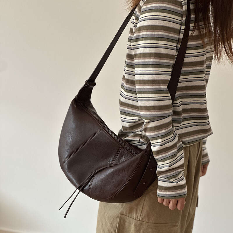 designer bag Luxury bag New Genuine Leather Women's Top Layer Cowhide Crossbody Casual Crescent High-end Saddle Shoulder Bag