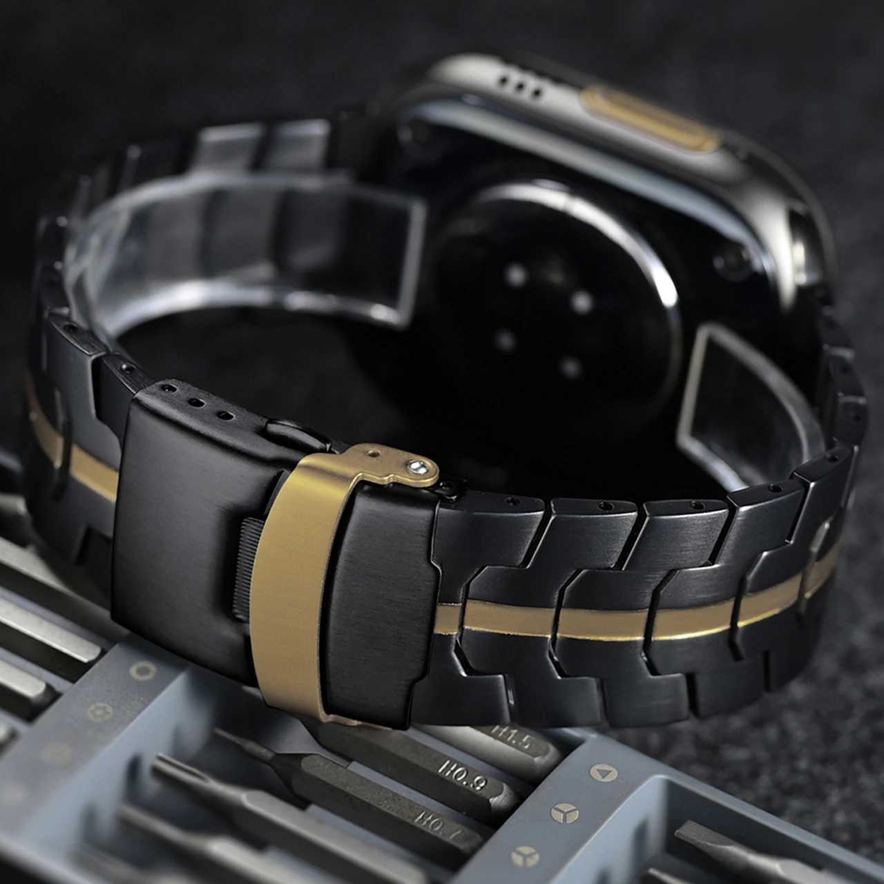 Stainless Steel Strap For Apple Watch Series 11 10 9 8 SE 3 46mm 45mm 42mm 44mm Metal Bracelet Band For iWatch Ultra 321 49mm W250928