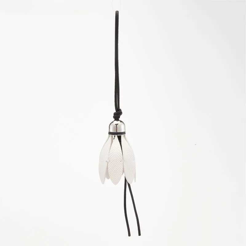 Luxury Genuine Leather Badminton Bag Charm Handmade Badminton Keychain Bag Pendant Decoration High Luxury Girl Gift Bag Accessories Y250928as