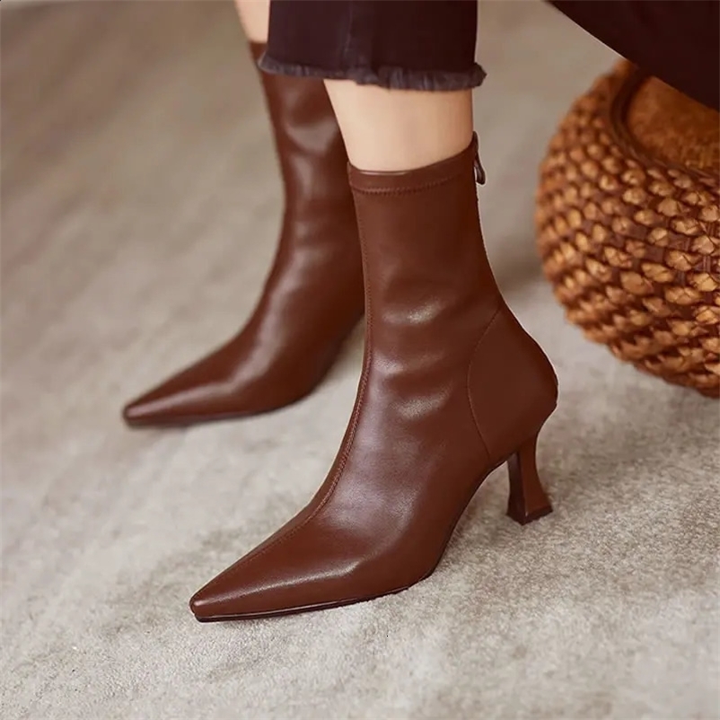 Womens Pointy Brown Soft Leather Brown Elastic Boots Famele Stiletto High Heels Womens Ankle Boots Rear Zipper Boots240921bj