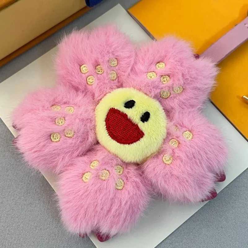 Luxury Plush Cherry Blossom Bag Hanging Decoration Pink Sunflower Bag Pendant Trendy Brand Fashion Keychain Y250929as