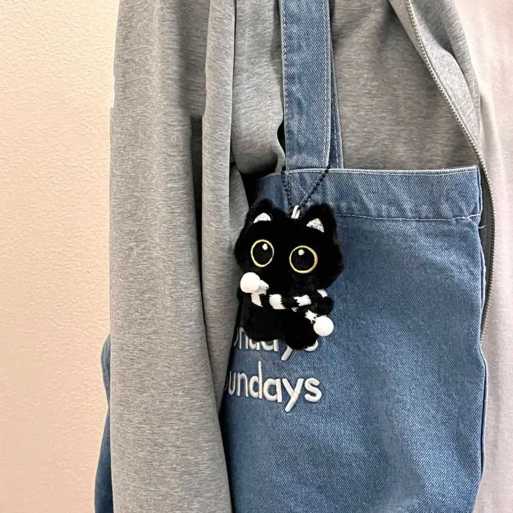 Funny Soft Squeak Scarf Black Cat Pendant Chirping Cartoon Squeeze Plush Keychain Toys Keyring Plush Stuffed Toys CoupleXJ250928
