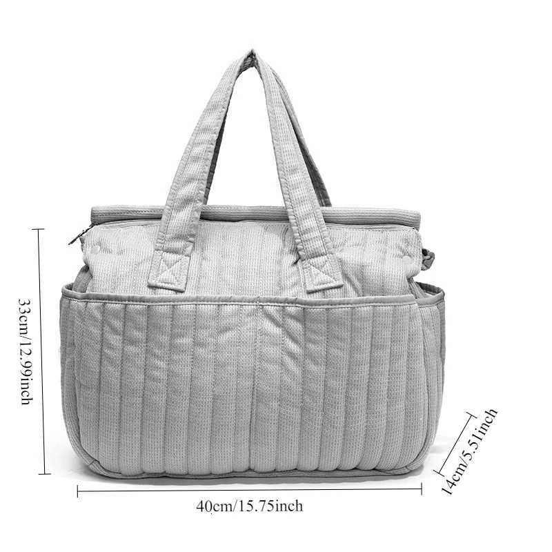 Multifunctional Mommy Bag Large Capaci Baby Carrying Diaper Bag Materni Pack Womens Travel Totes Baby Items OrganizerXJ250928