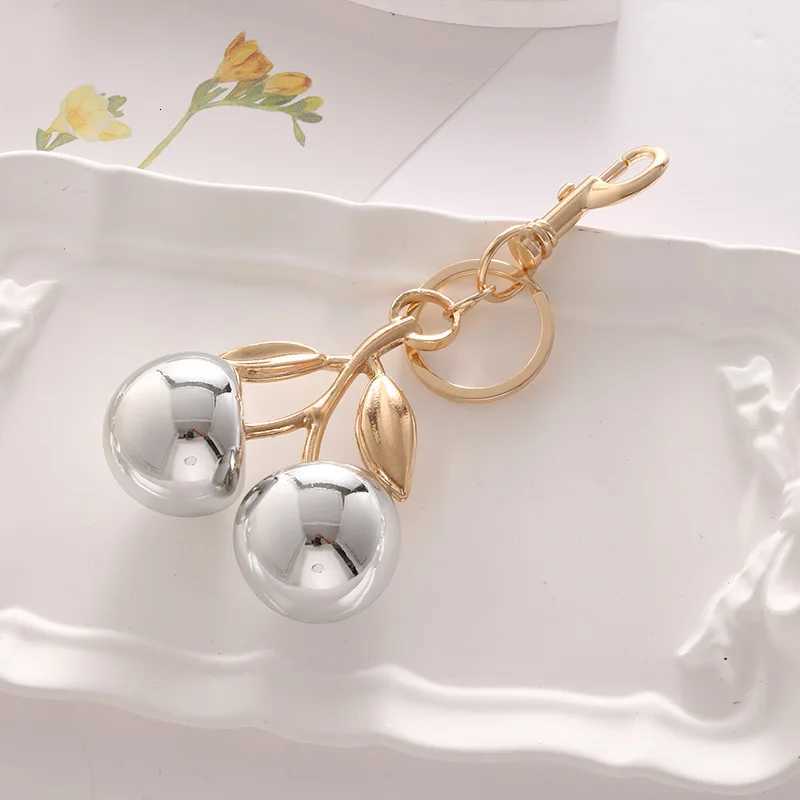 Luxury Red Cherry keychain Bag CharmCute Resin Cherry Keychians for Girl Women backpackGift Ideas KeyringKey Chain Clip Y250928as
