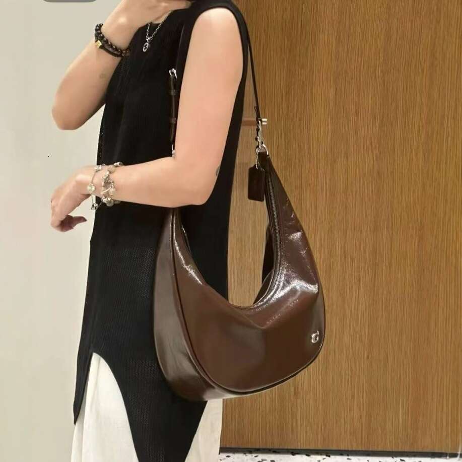 designer bag Luxury bag New Juliet Sling Crescent Handheld Crossbody Shoulder Oil Wax Leather Large Capacity Women's Bag