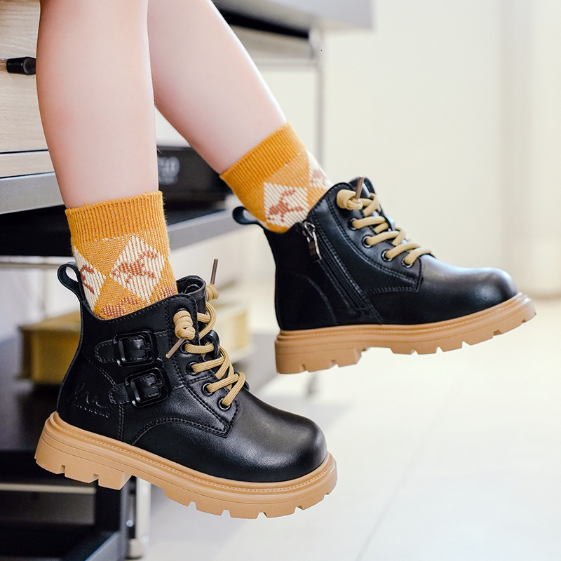 Winter new men's Martin boots with thick wool lining, big children's boots, double-layer cotton shoes, fashionable short leather boots, desi