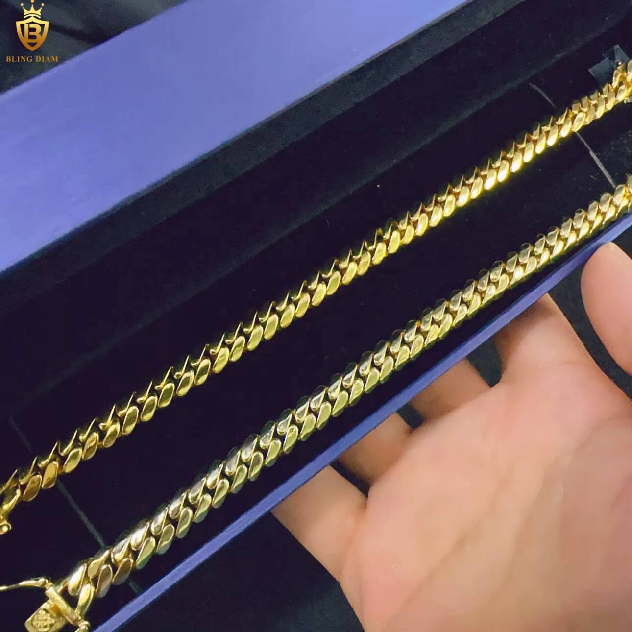 Hip Hop Fashion Jewelry 8mm 925 Sterling Silver Iced Out VVS Moissanite Clasp Jewelry Plain Cuban Bracelet