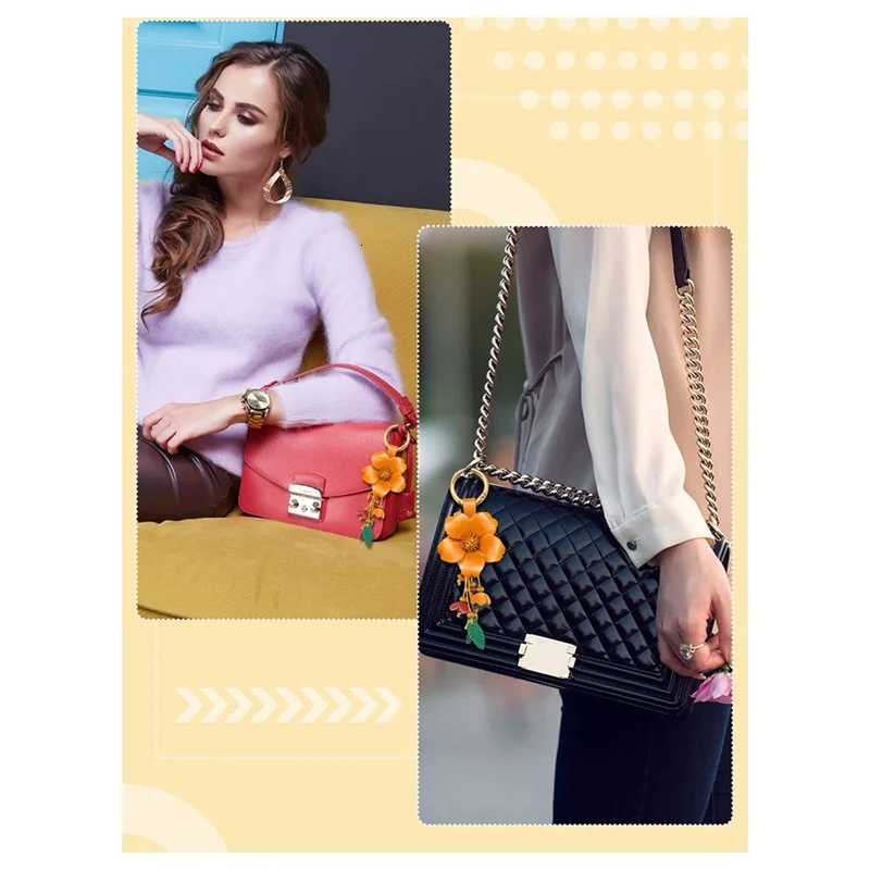 Luxury A93Z PU Leather Leaf Flower Tassel Keychain Boho Accessories Cute Keychains For Women Wallet Bag Purse Ring Pendant Charms Y250928as