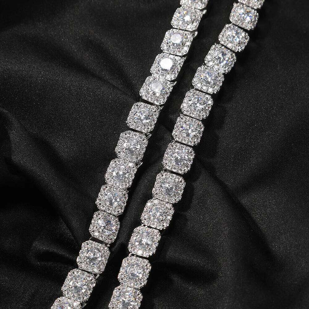 THE BLING KING 10mm Square Clustered Tennis Chain Men's Bracelet HipHop Link Iced Out Baguettecz Cubic Zirconia Rock Jewelry