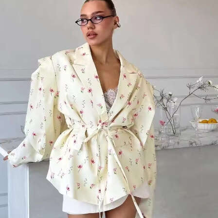 2025 Spring and Autumn Korean Style Elegant Lace-Up Padded Shoulder High-End Blazer