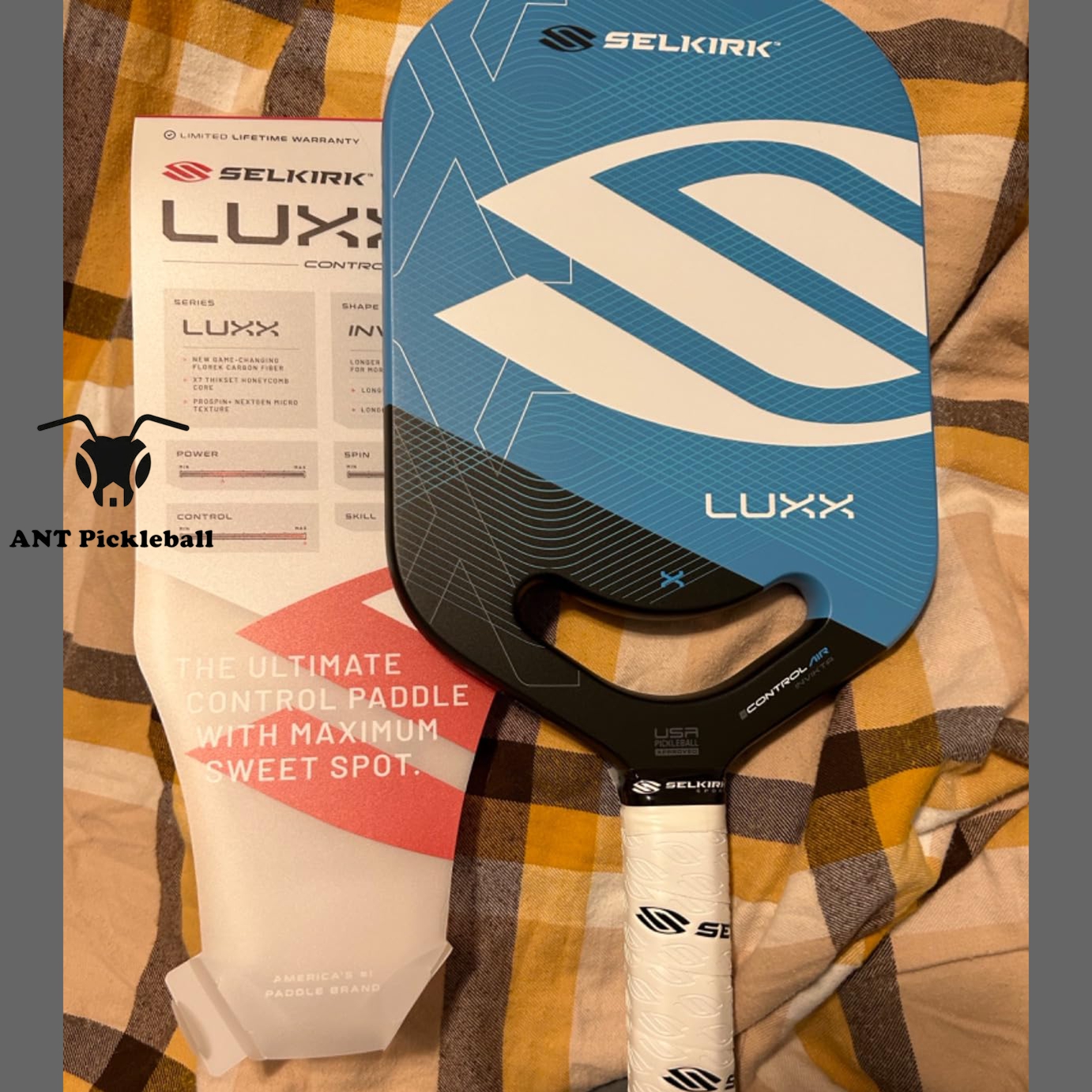 Selkirk LUXX : Advanced | Blue Invikta Carbon fiber paddle with polypropylene X7 core | Designed for unmatched control and increased power