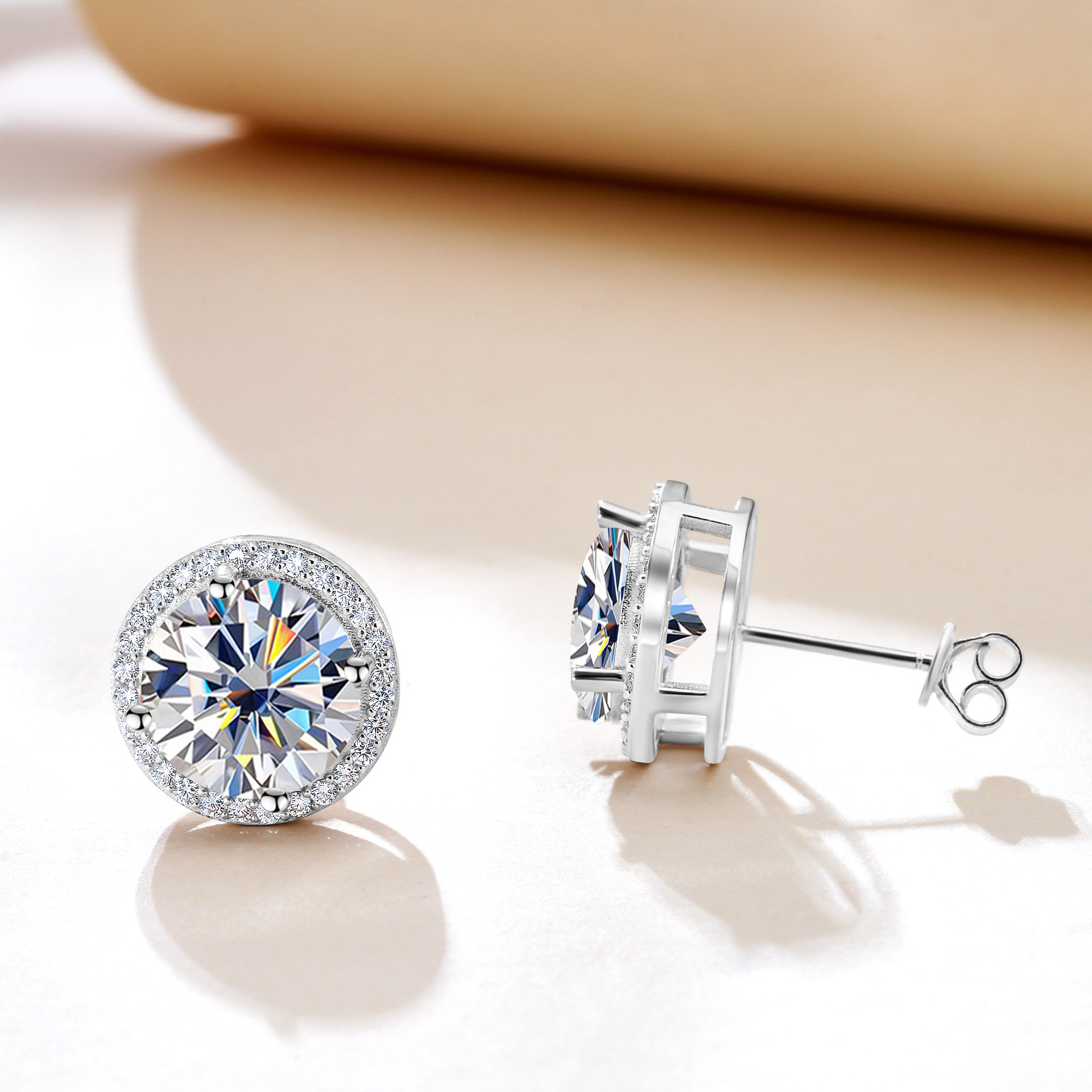 Designer earrings 5CT moissanite earrings in white gold with GRA certificate earrings for men women