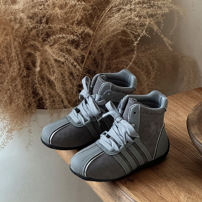 Autumn Korean style men's and women's sports short boots, fashionable Martin boots, girls' soft soled trendy short boots, designer shoe