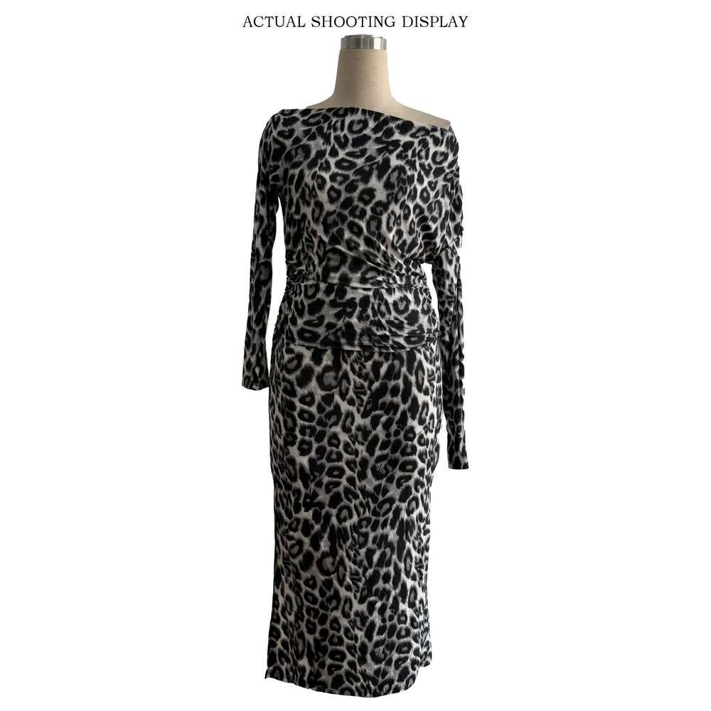2025 Autumn New Women's Sexy Leopard Print Two-Piece Set with Fitted Long Skirt